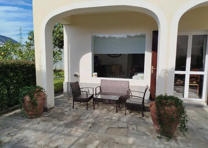 Casa Rosella